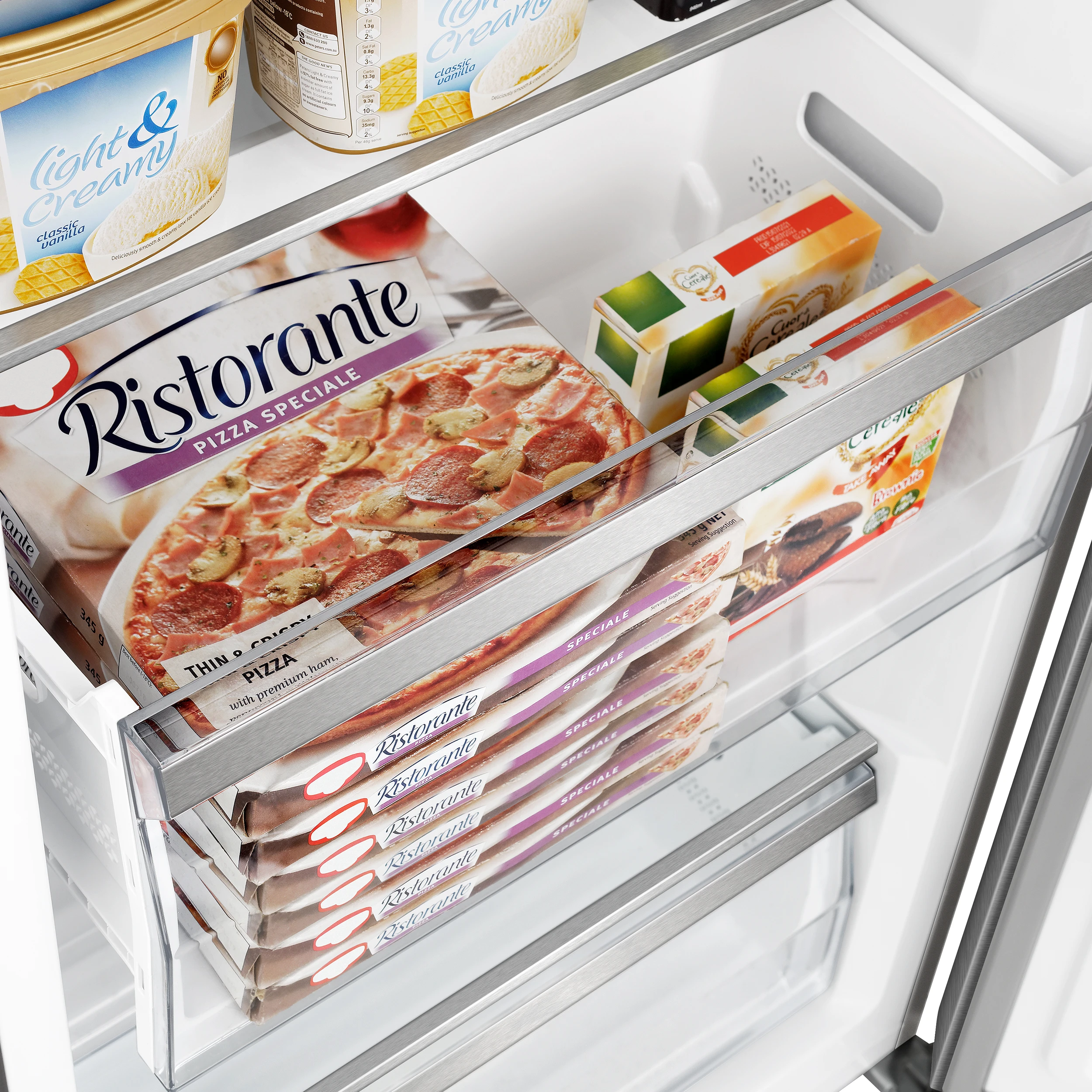 Maderno 28-Inch Built-In Convertible Refrigerator, 13.6 cu.ft, Right Swing, Decorative Grill, ENERGY STAR Certified FFFFD172232RS