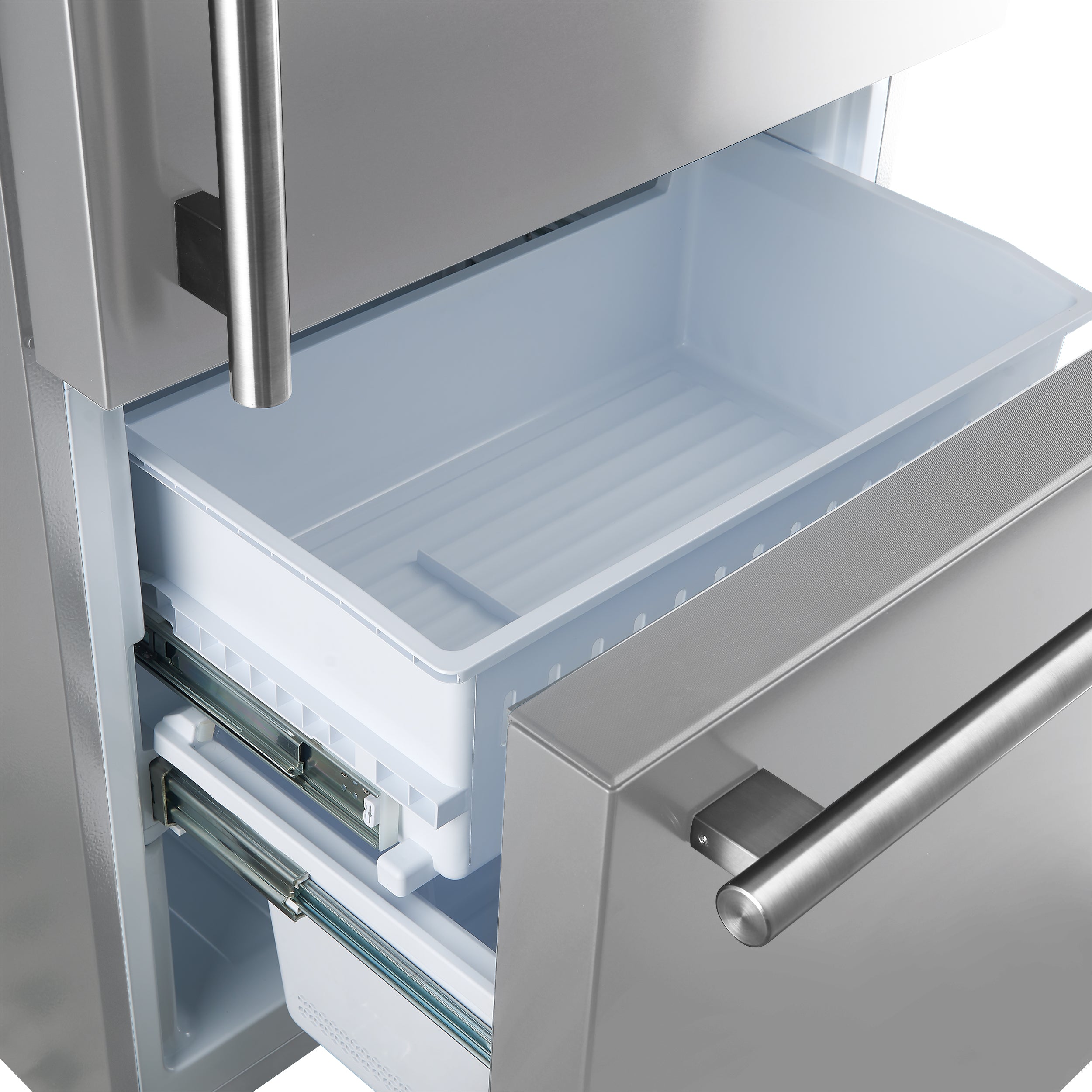 Milano Espresso 31-Inch Bottom Freezer Refrigerator, , 17.2 cu.ft Capacity, Right Swing Door, Energy Efficient view 6