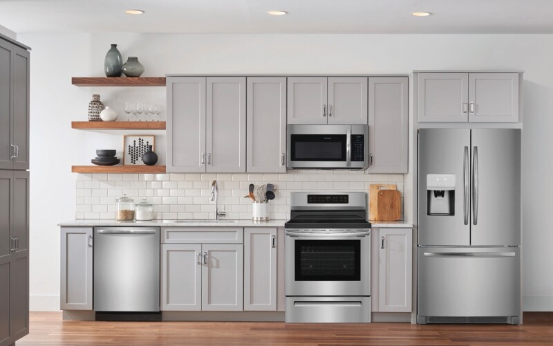 21.7 Cu. Ft. French Door Counter-Depth Refrigerator FFHD2250TS