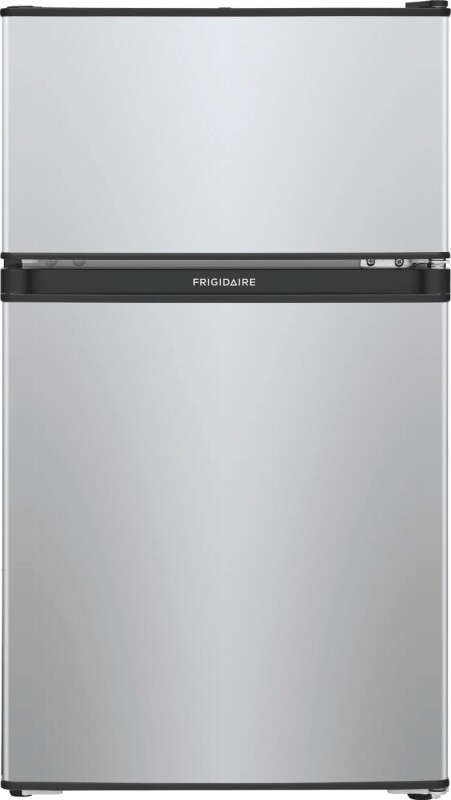 3.1 Cu. Ft. Compact Refrigerator FFPS3133UM