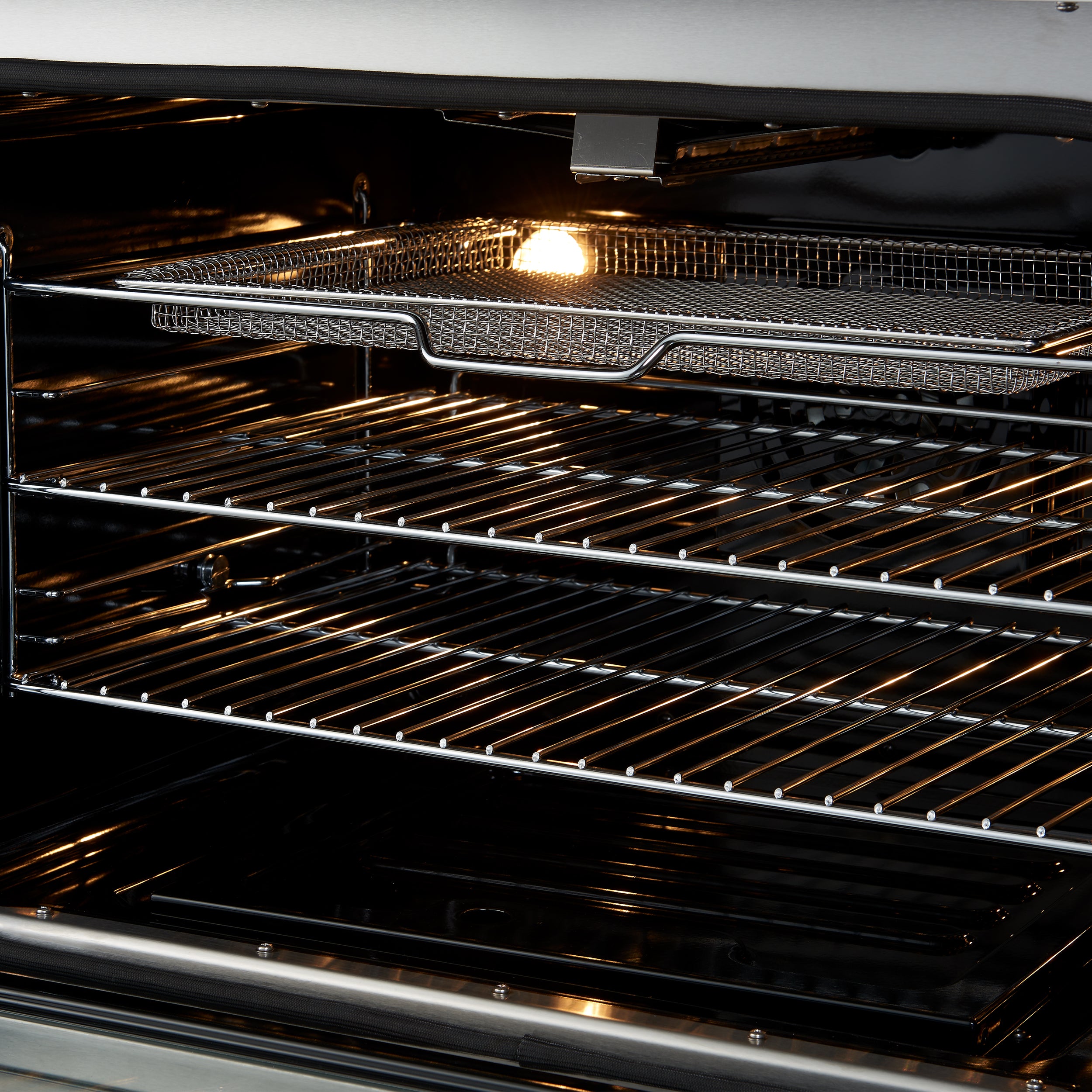 Giovanni 30-inch Gas Range & Antique Brass Design, 5 Burners 67,000 BTU, 4.32 cu.ft. Convection Oven FFSGS627430BLK