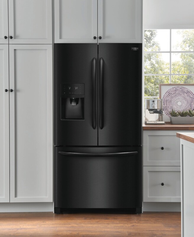 21.7 Cu. Ft. Counter-Depth French Door Refrigerator FGHD2368TD