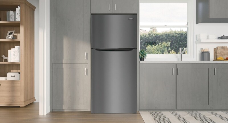 20.0 Cu. Ft. Top Freezer Refrigerator FGHT2055VD
