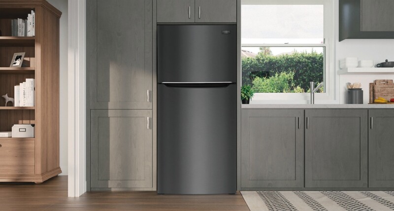 20.0 Cu. Ft. Top Freezer Refrigerator FGHT2055VD