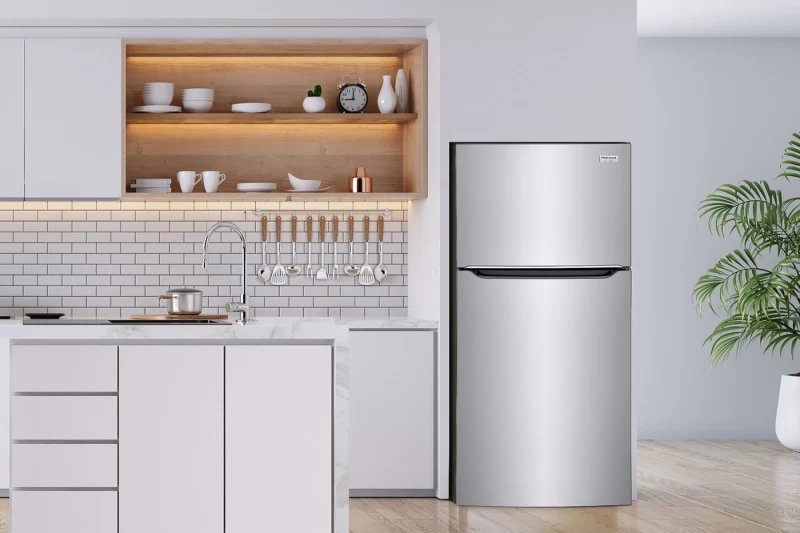 20.0 Cu. Ft. Top Freezer Refrigerator FGHT2055VF