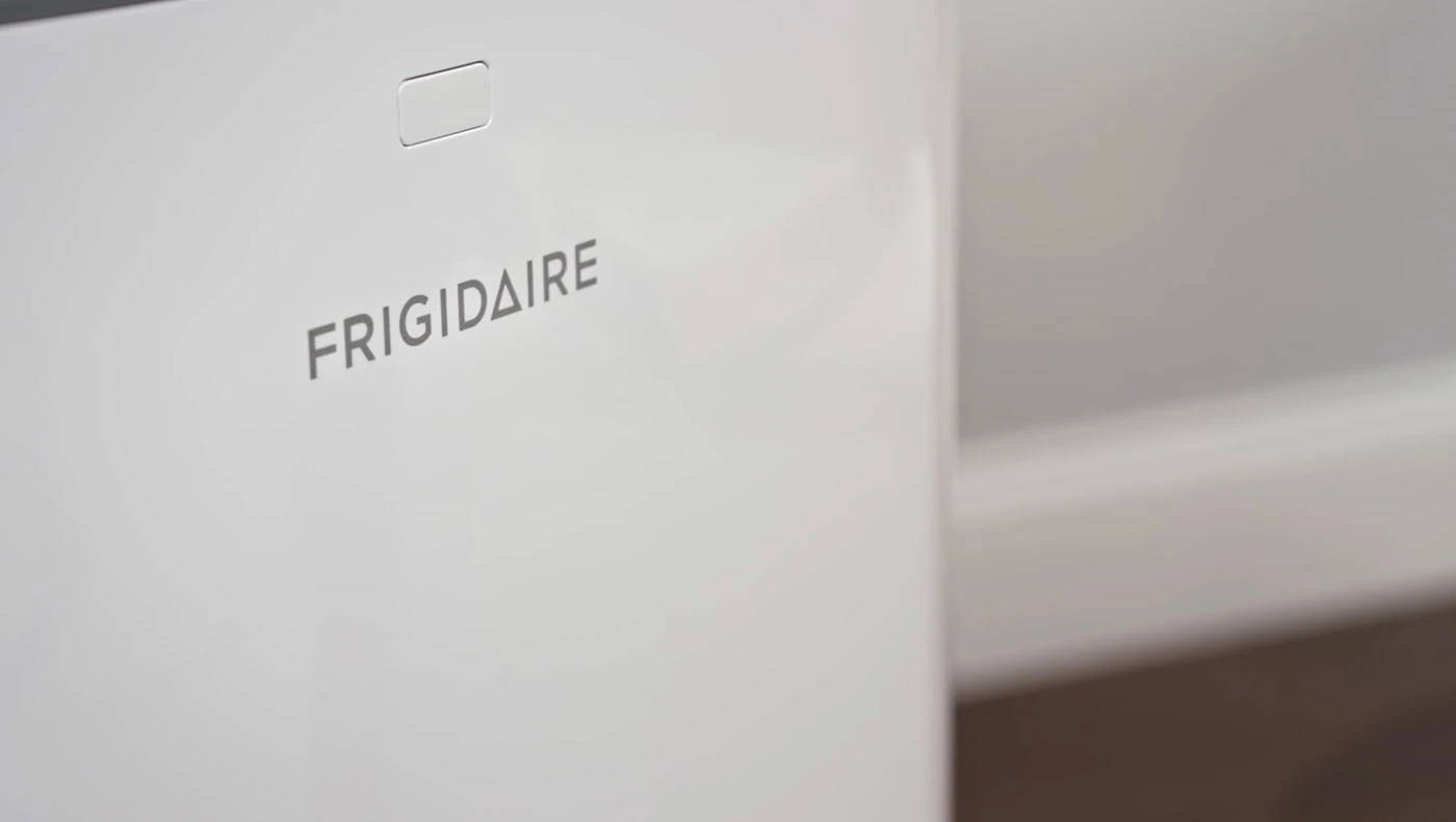3-in-1 Heat/Cool Portable Room Air Conditioner 14,000 BTU (ASHRAE) / 10,000 BTU (DOE) FHPH142AC1