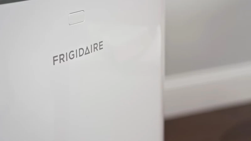 3-in-1 Connected Portable Room Air Conditioner 12,000 BTU (ASHRAE) / 8,000 BTU (DOE) view 2