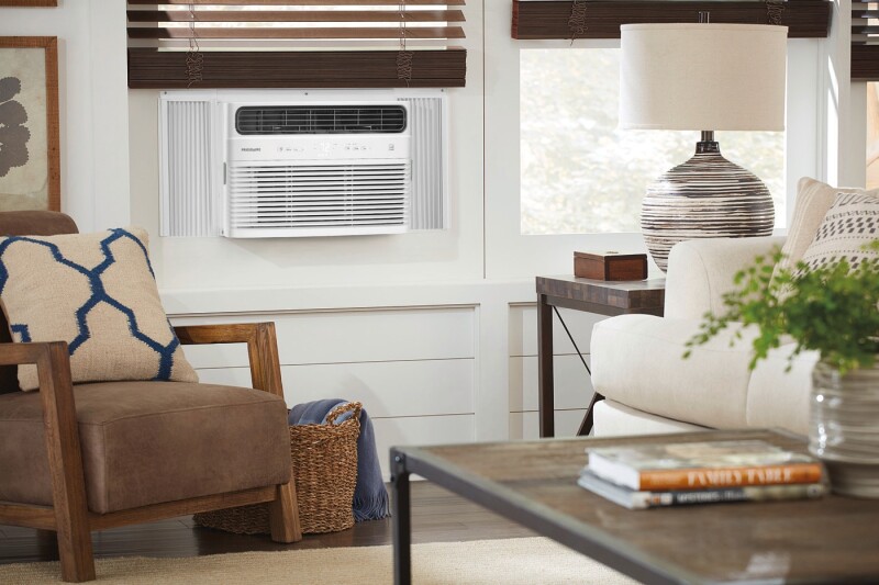 6,000 BTU Window Room Air Conditioner FHWC064WB1