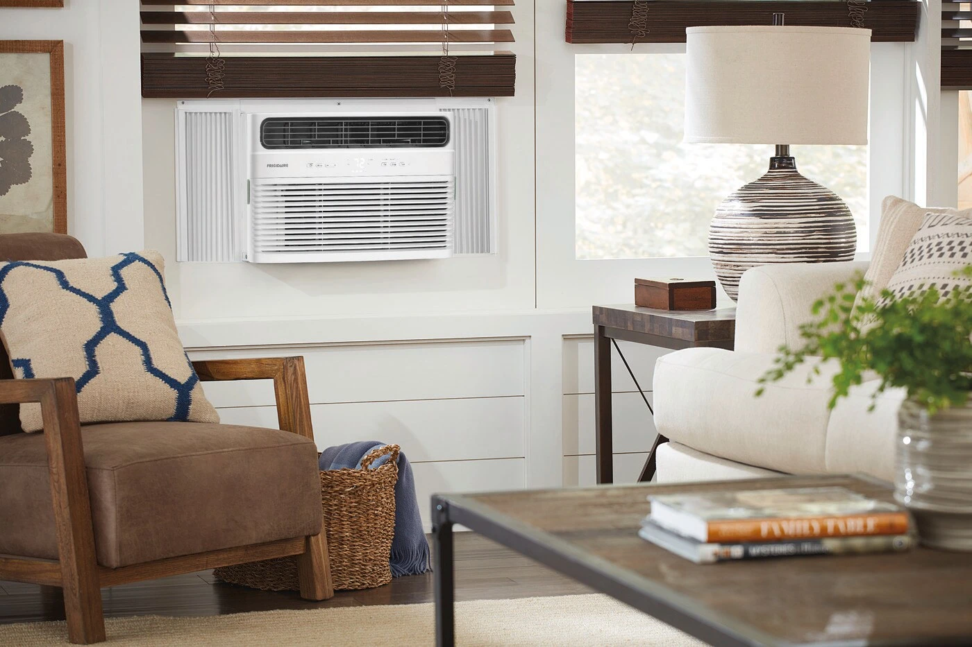 8,000 BTU Window Room Air Conditioner FHWC084WB1, product image 9 of 10
