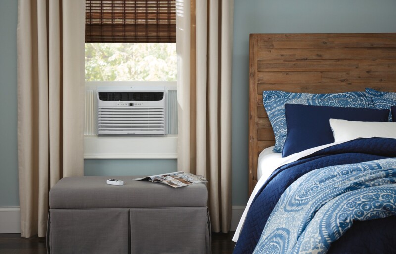25,000 BTU Window Air Conditioner with Slide Out Chassis FHWC253WB2, product image 2 of 10