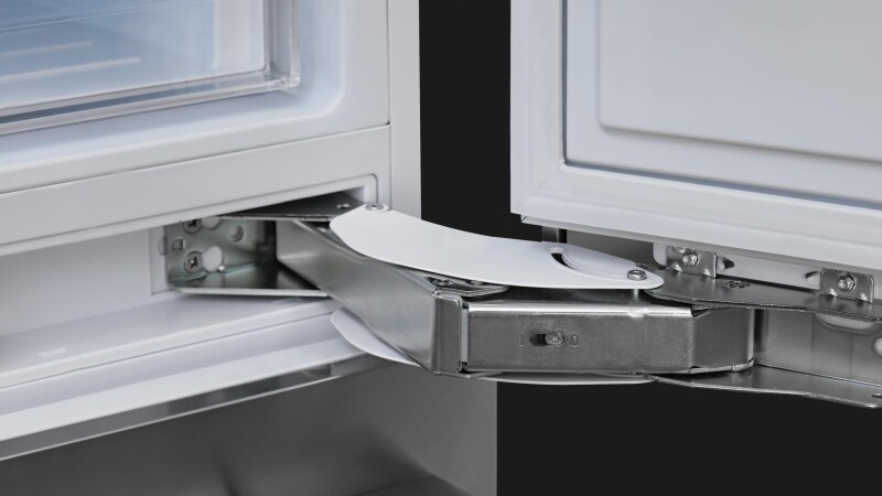 30" OVERLAY BUILT-IN FRIDGE FM4BM30FBI