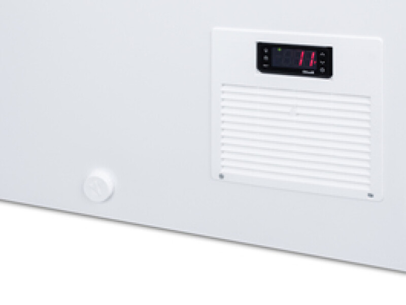 6 Cu.Ft. Chest Freezer FOCUS73