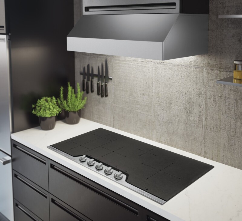 36" Induction Cooktop FPIC3677RF