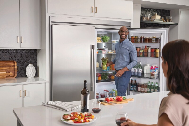 19 Cu. Ft. Single-Door Refrigerator view 11