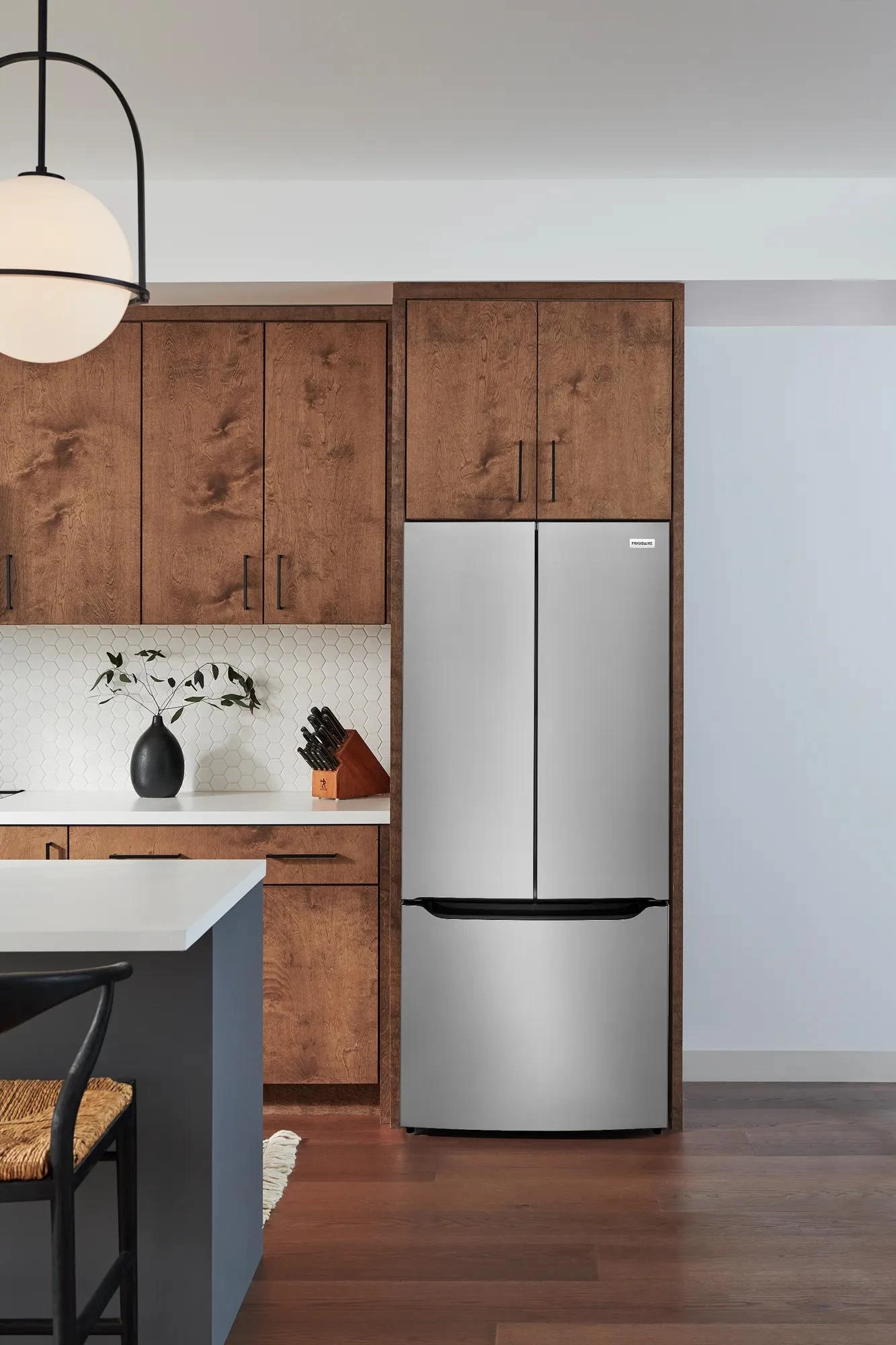 20 Cu. Ft. Counter-Depth French Door Refrigerator FRFG2033AV