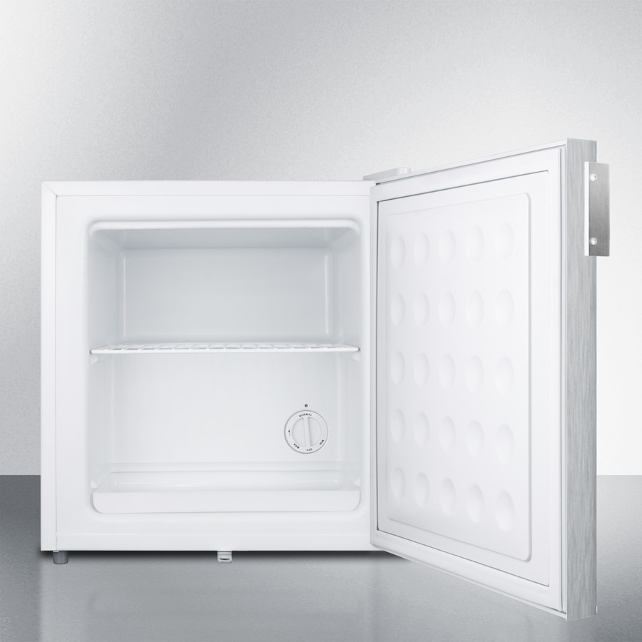 Compact All-Freezer FS24L7CSS