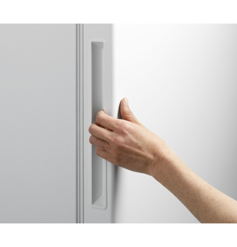 17.3 Cu. Ft. Frost-Free Garage Ready Upright Freezer FUF17QRRWW, product image 3 of 13