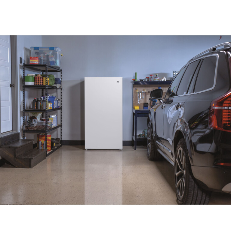 17.3 Cu. Ft. Frost-Free Garage Ready Upright Freezer FUF17QRRWW, product image 7 of 13