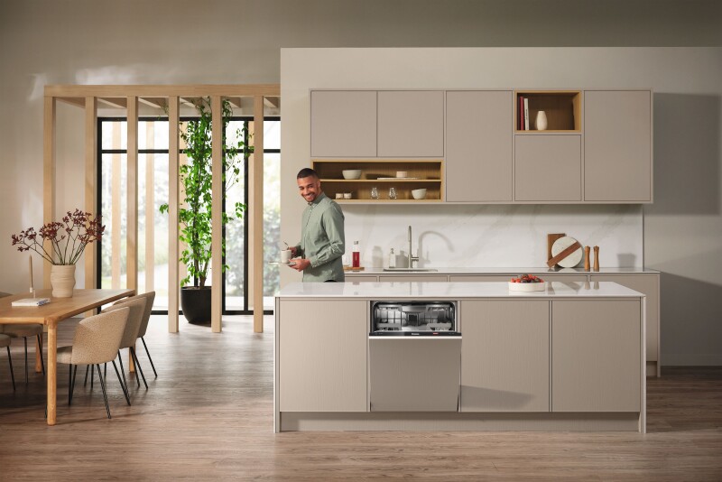 24" Fully Integrated Panel-Ready Dishwasher K2O Top Control (Obsidian Black) G7986SCVICTS