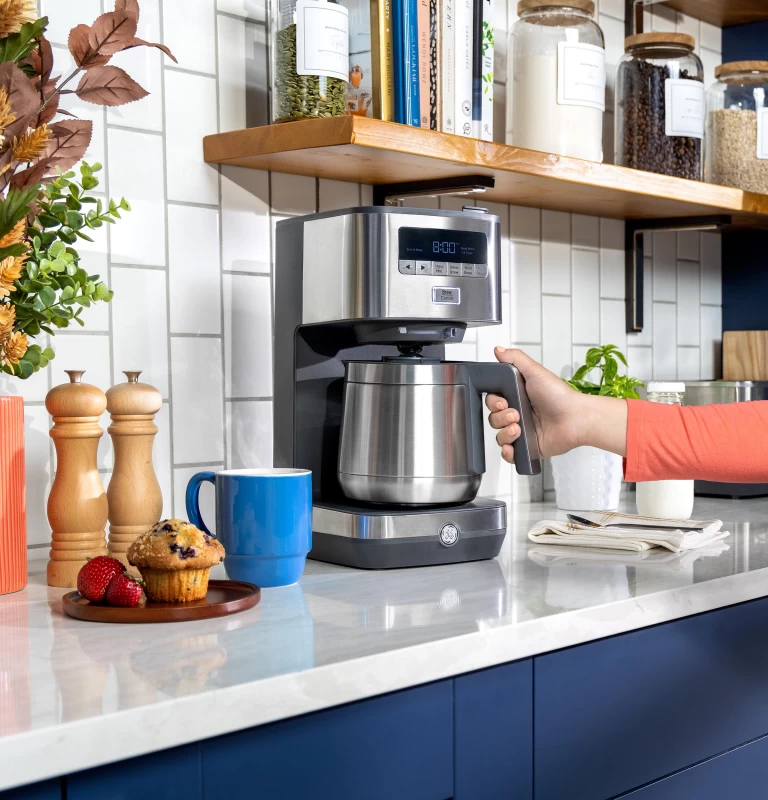 10 Cup Drip Coffee Maker with Single Serve G7CDABSSTSS