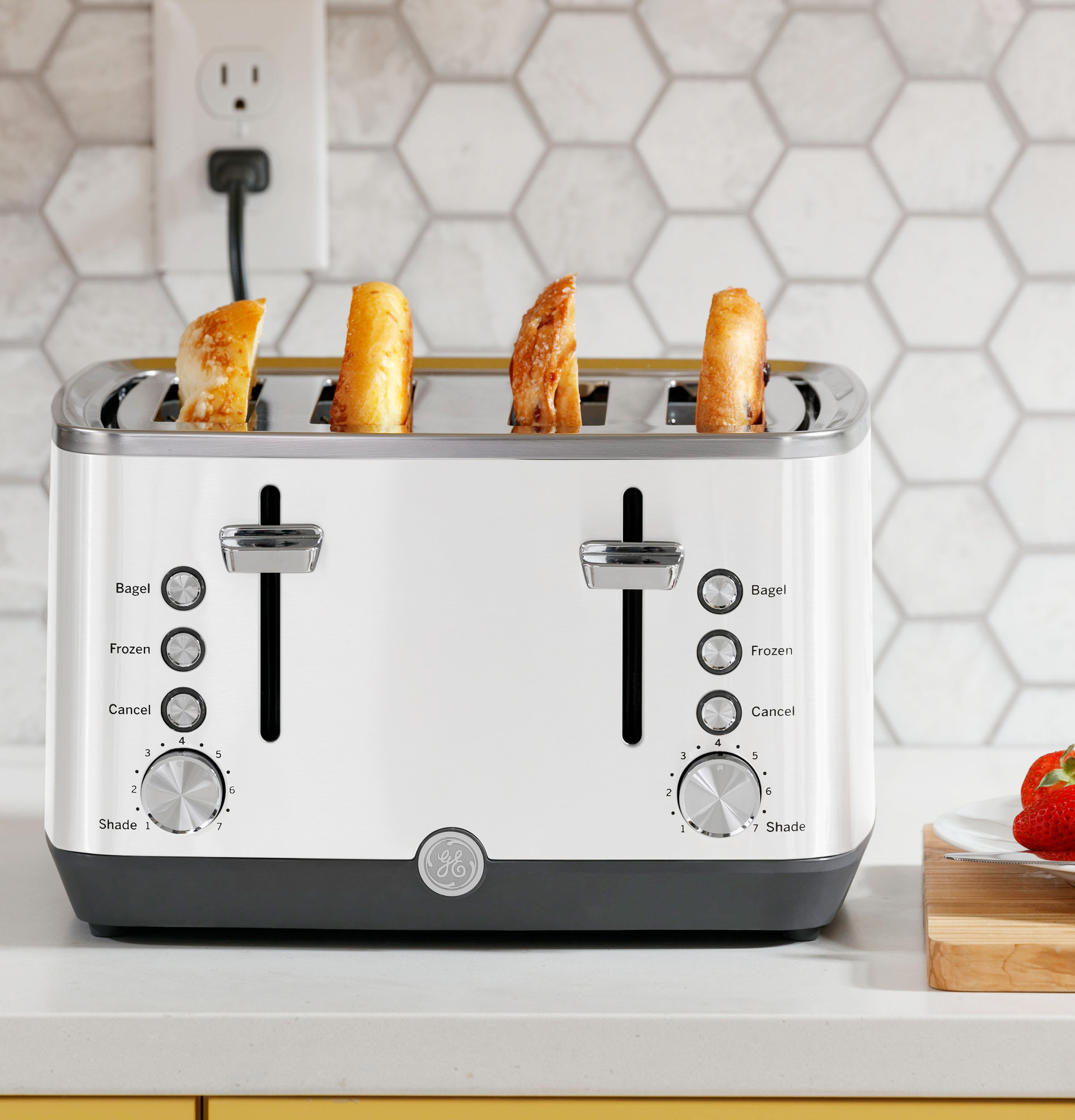 GE 4-Slice Toaster G9TMA4SGYWH