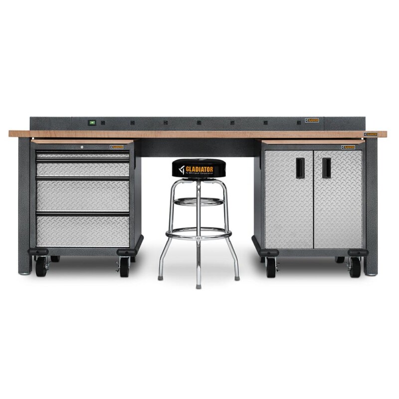 6' Wide 9-Outlet Workbench Powerstrip GAAC68PSDG