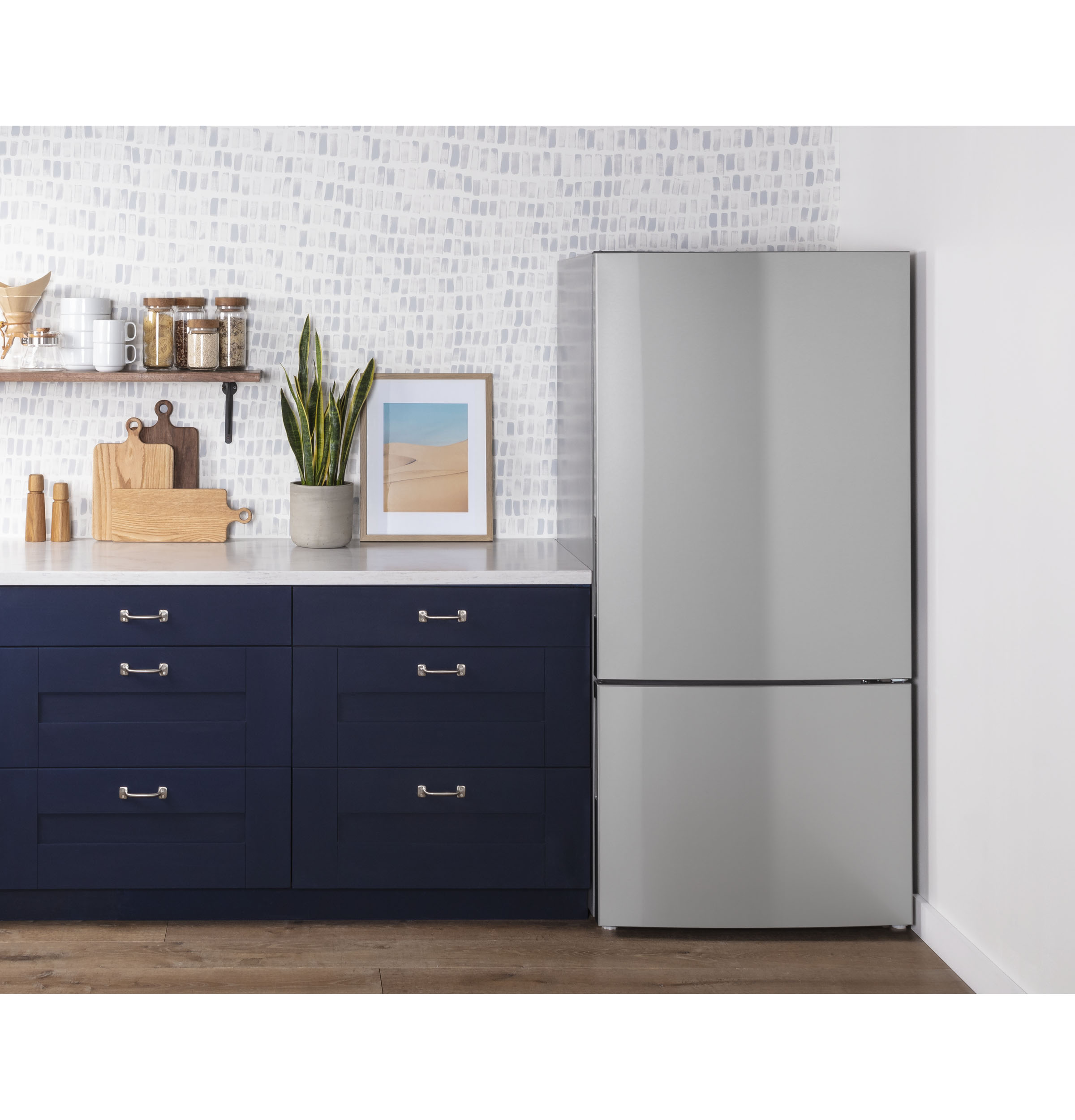 17.7 Cu. Ft. Counter-Depth Bottom-Freezer Refrigerator view 19