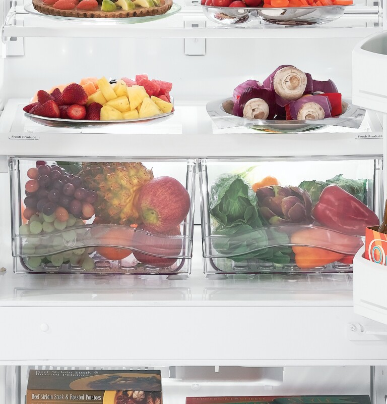 20.3 Cu. Ft. Bottom Freezer Refrigerator GBSC0HBXWW, product image 6 of 11