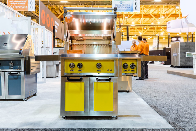 30" Double Door Tower Cart GCD30BU