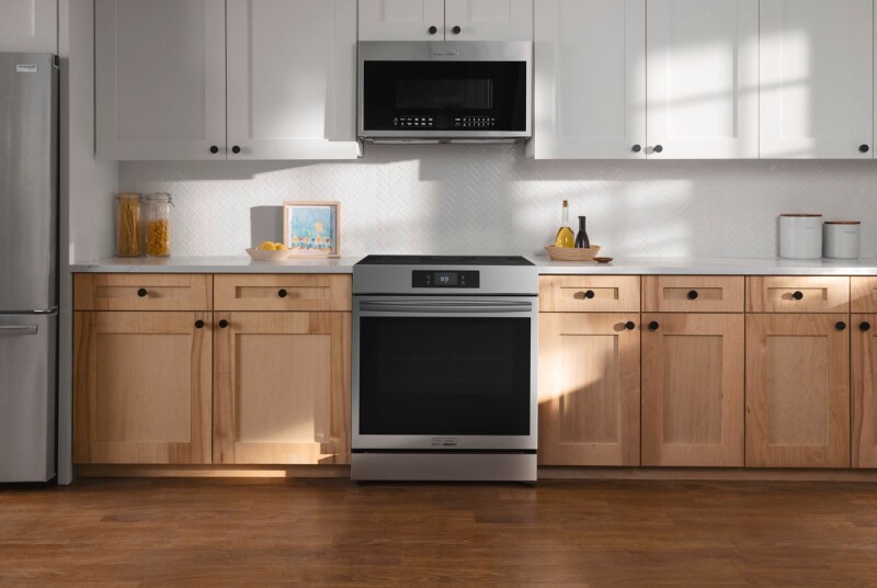 30” Induction Range with 15+ Ways to Cook, Includes Free Air Fry Tray GCFI3060BFA1