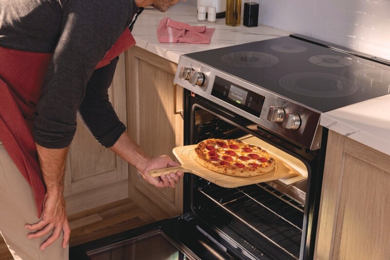 30" Front Control Induction Range with Stone-Baked Pizza view 20