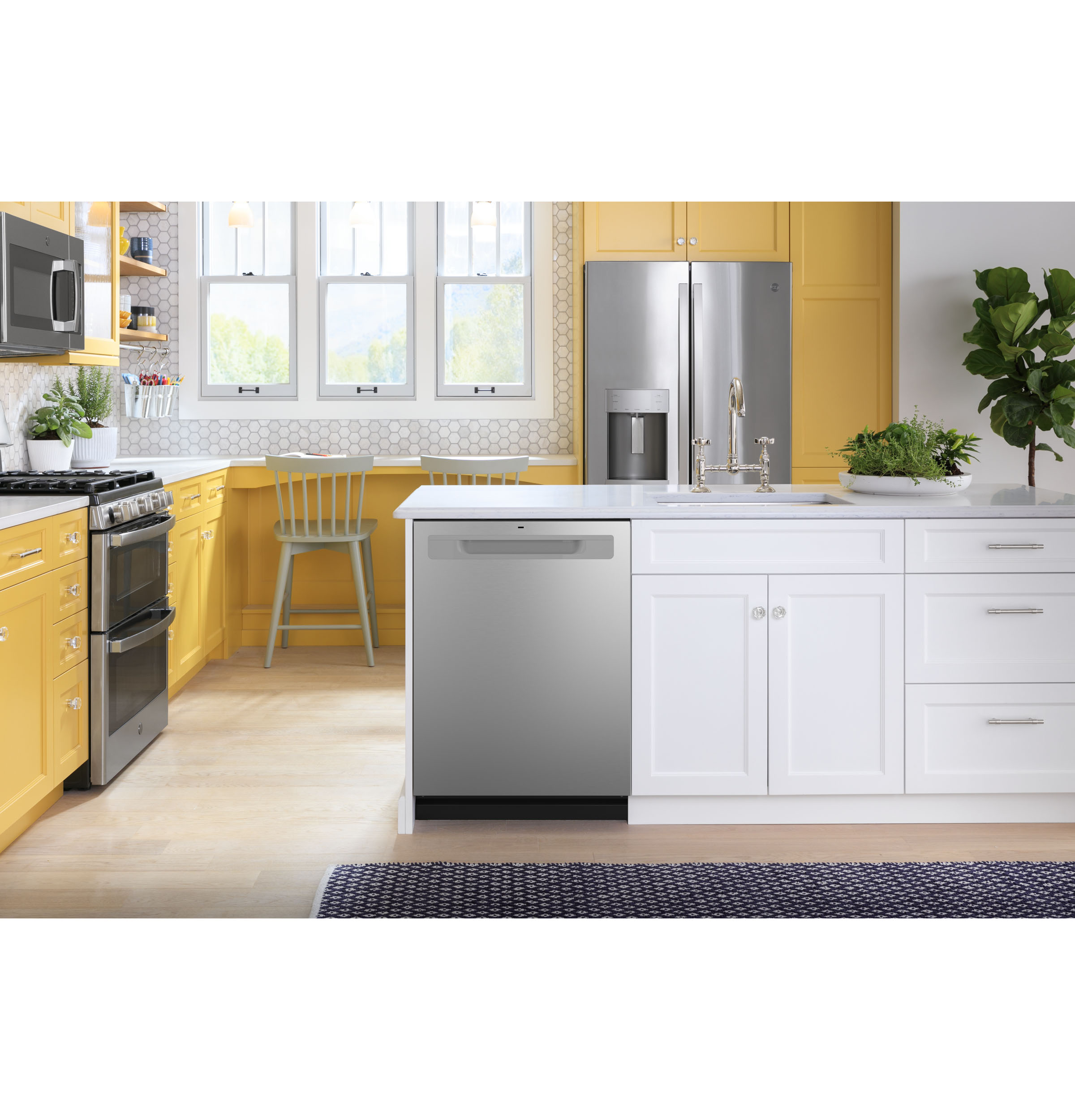 Top Control with Plastic Interior Dishwasher with Sanitize Cycle & Dry Boost view 22