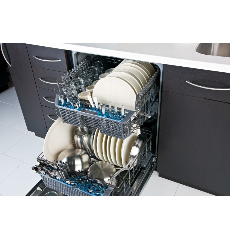 Hybrid Stainless Steel Interior Dishwasher with Hidden Controls GDT550HGDWW