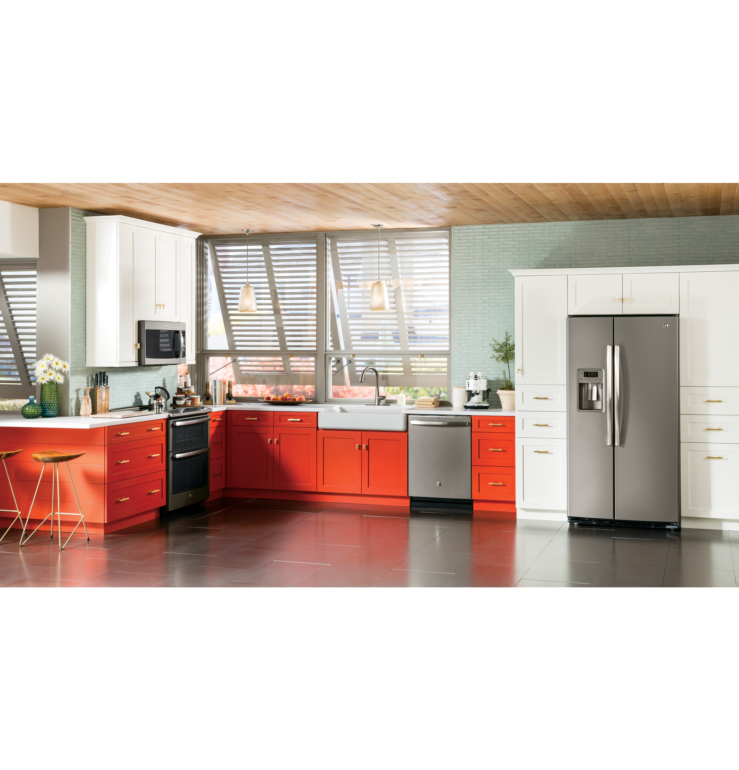 Stainless Steel Interior Dishwasher with Hidden Controls view 7
