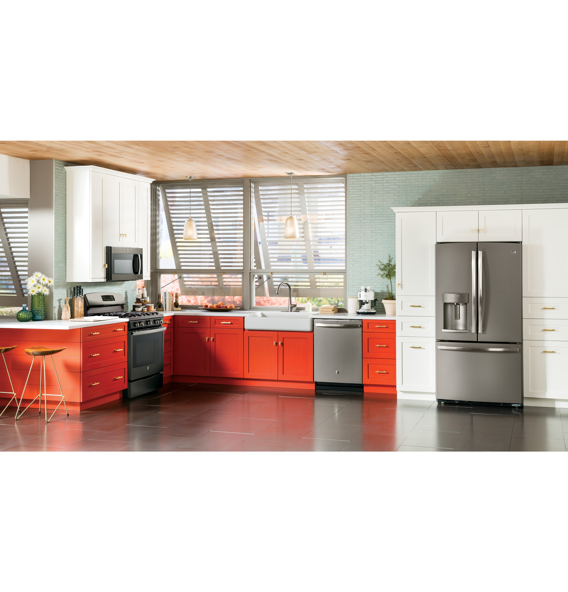Stainless Steel Interior Dishwasher with Hidden Controls view 6