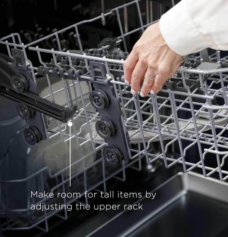 Top Control with Plastic Interior Dishwasher with Sanitize Cycle & Dry Boost GDT605PFMDS