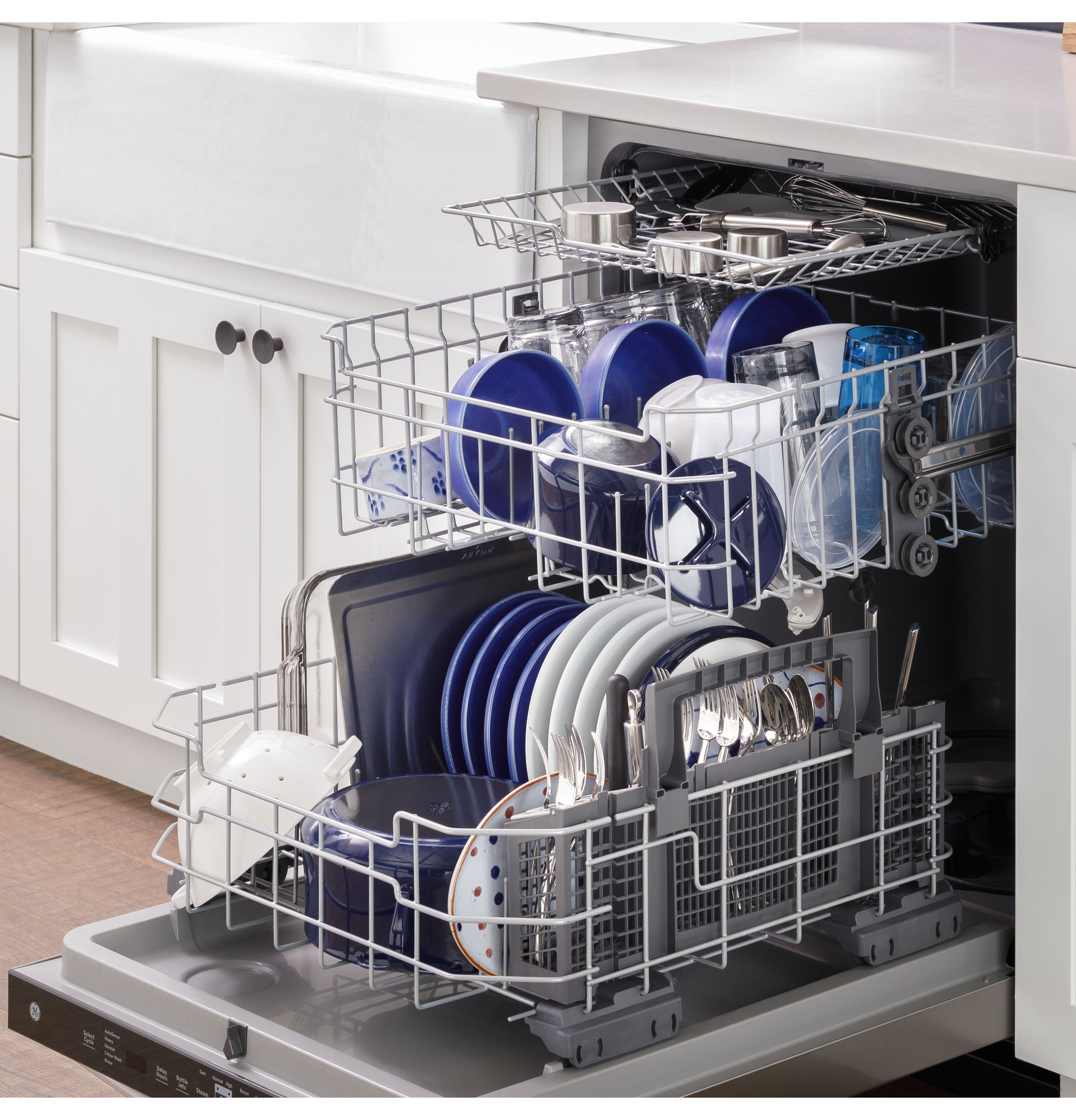 Top Control with Plastic Interior Dishwasher with Sanitize Cycle & Dry Boost view 17