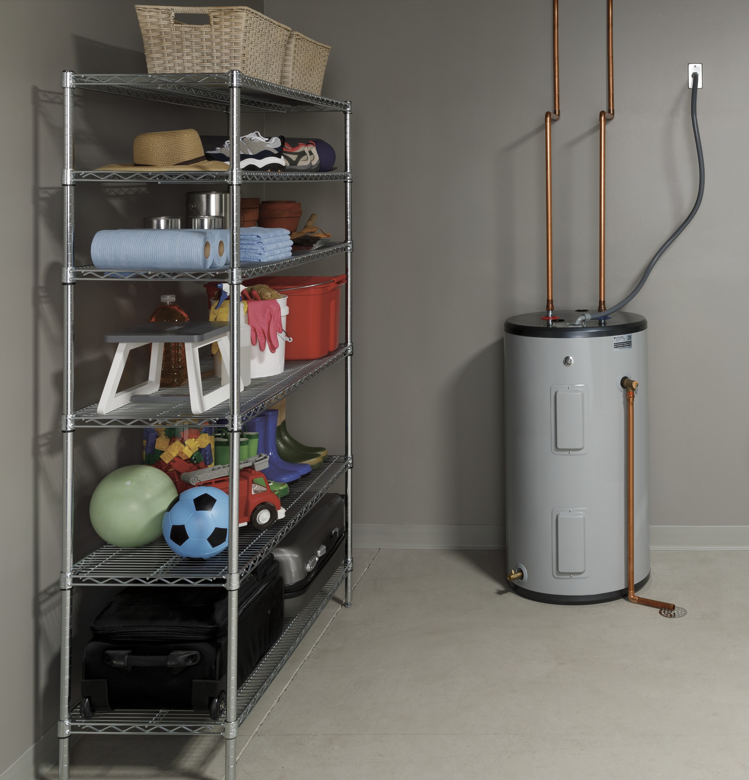 30 Gallon Short Electric Water Heater GE30S10BAM