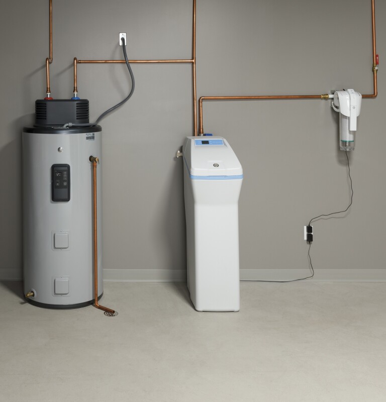 Smart 50 Gallon Electric Water Heater with Flexible Capacity GE50S10BMM, product image 6 of 29