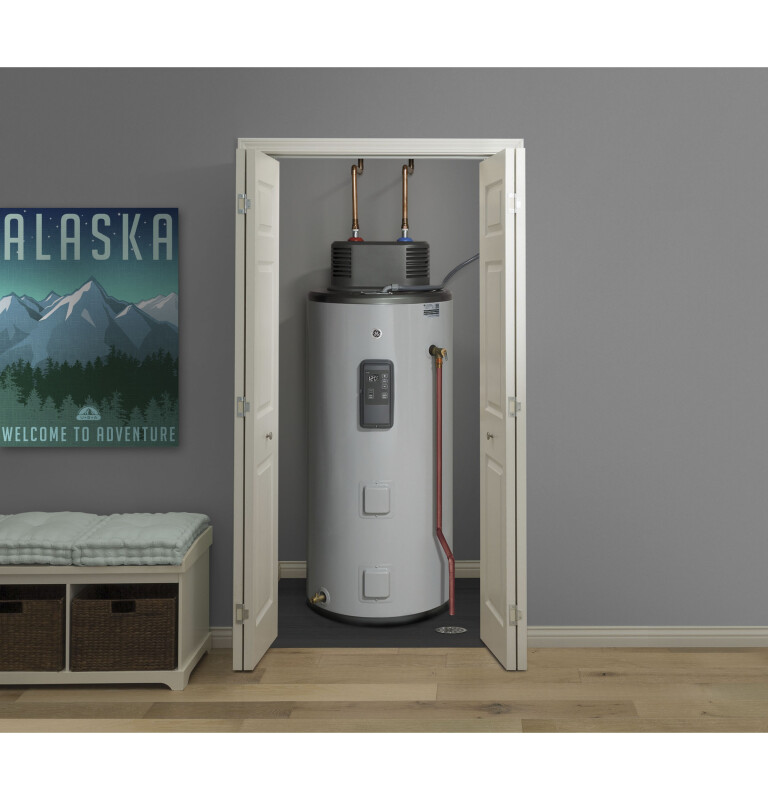 Smart 50 Gallon Electric Water Heater with Flexible Capacity GE50S10BMM, product image 8 of 29
