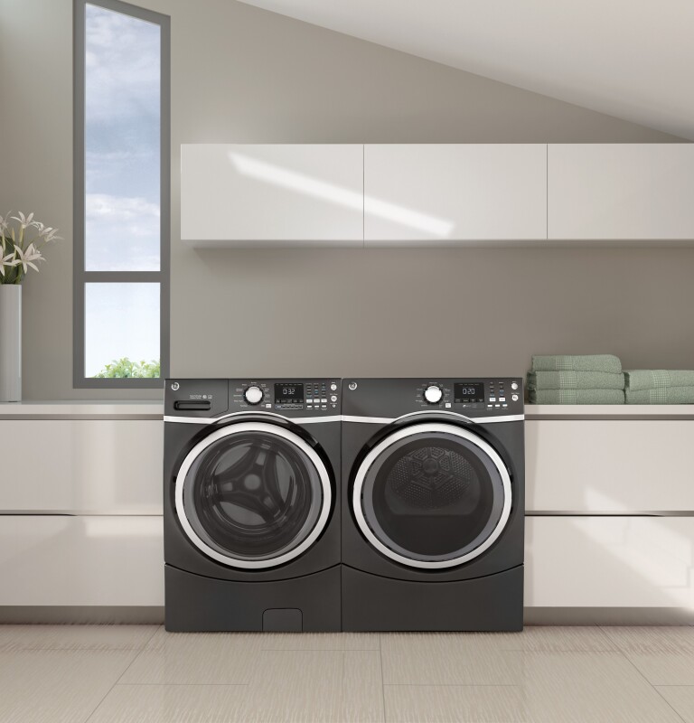 7.5 cu. ft. Capacity Front Load Electric Dryer with Steam GFD45ESPMDG