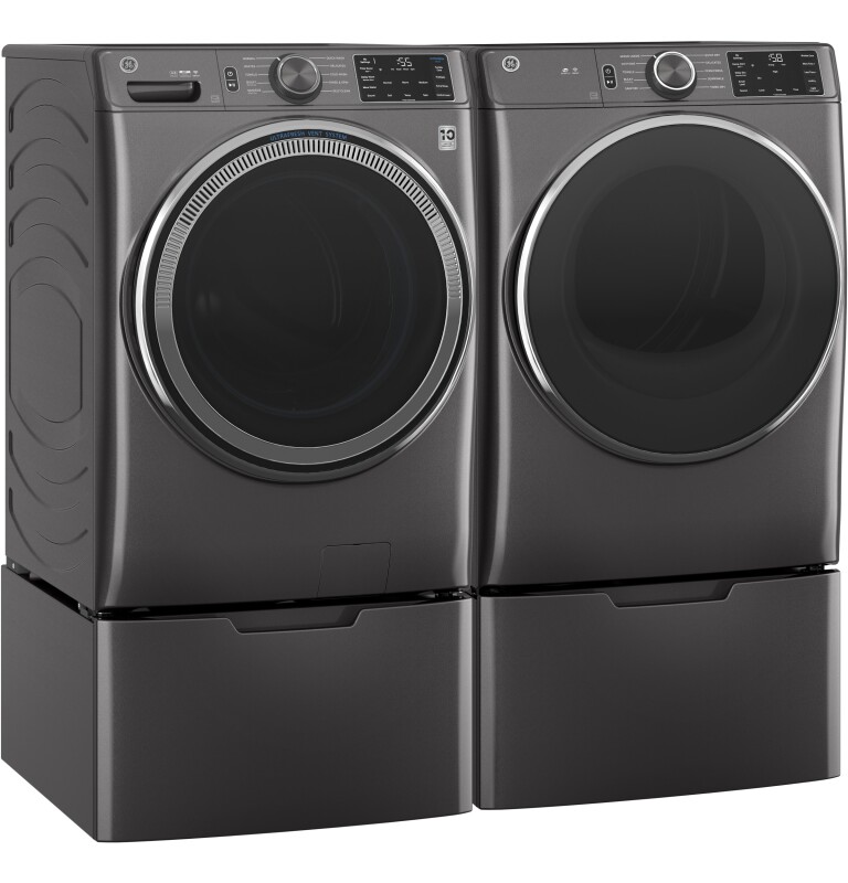 7.8 cu. ft. Capacity Smart Front Load Gas Dryer with Sanitize Cycle GFD55GSPNDG