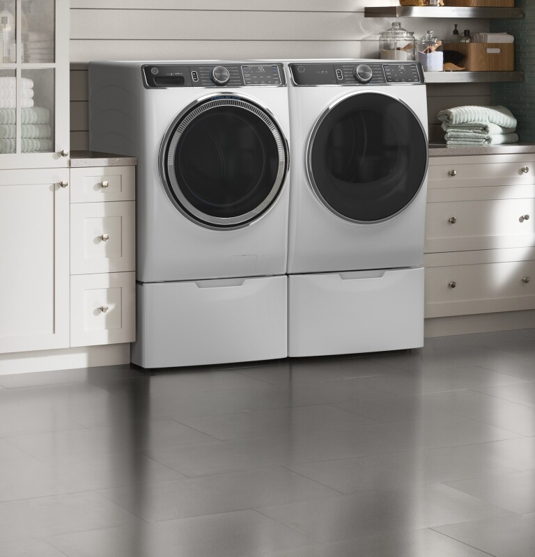 7.8 cu. ft. Capacity Smart Front Load Electric Dryer with Steam and Sanitize Cycle GFD85ESSNWW