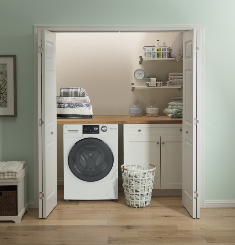 24" 2.4 cu. ft.Capacity Front Load Washer/Condenser Dryer Combo view 14