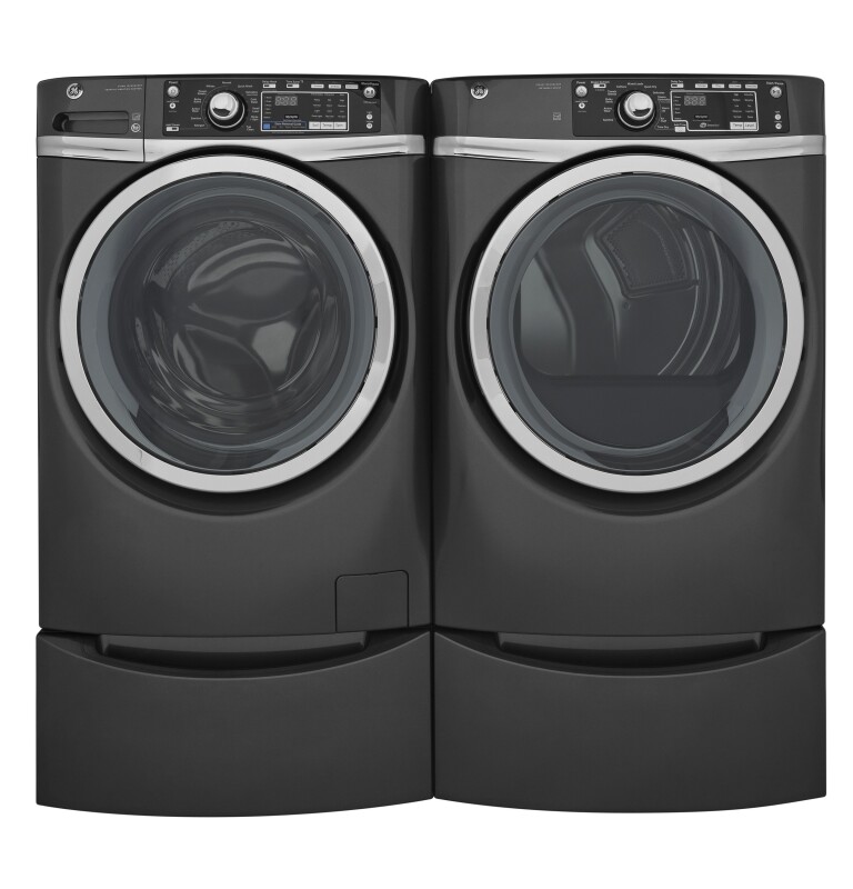 4.9 DOE cu. ft. Capacity Front Load Washer with Steam GFW480SPKDG