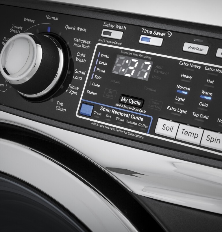 4.9 DOE cu. ft. Capacity RightHeight Front Load Washer with Steam GFW490RPKRR