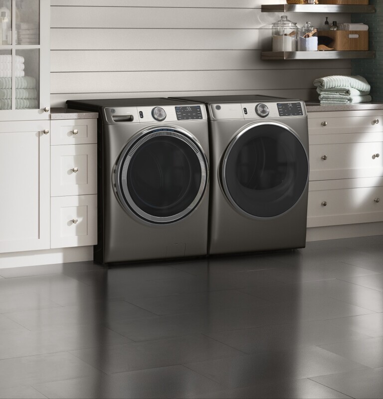 4.8 cu. ft. Capacity Smart Front Load Steam Washer with SmartDispense UltraFresh Vent System with OdorBlock and Steam GFW650SPNSN
