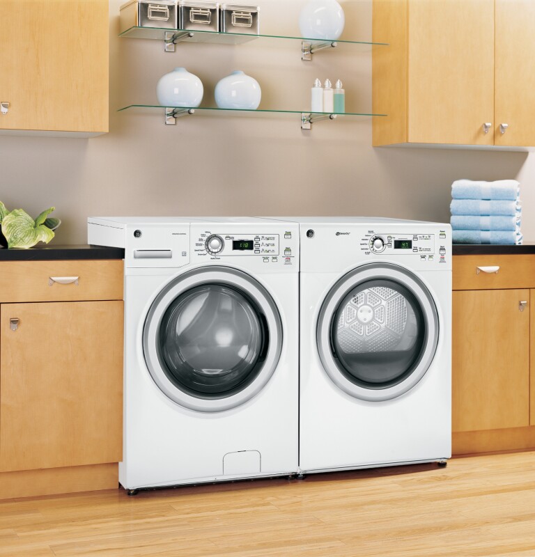 3.6 DOE Cu. Ft. Capacity Frontload Washer GFWN1100HWW