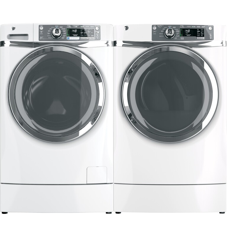 4.8 DOE cu. ft. capacity RightHeight Design Front Load washer GFWR4800FWW