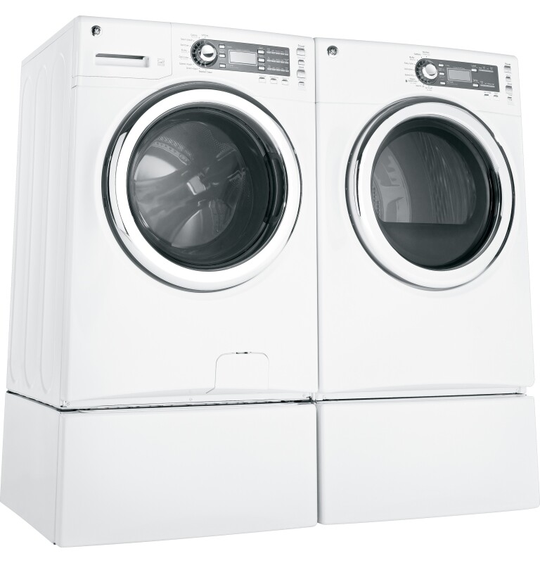 4.1 DOE cu. ft. capacity frontload washer with steam GFWS1500DWW